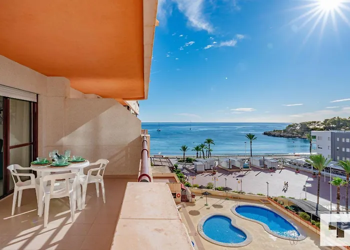 Zafiro 35c - Grupo Turis Calp